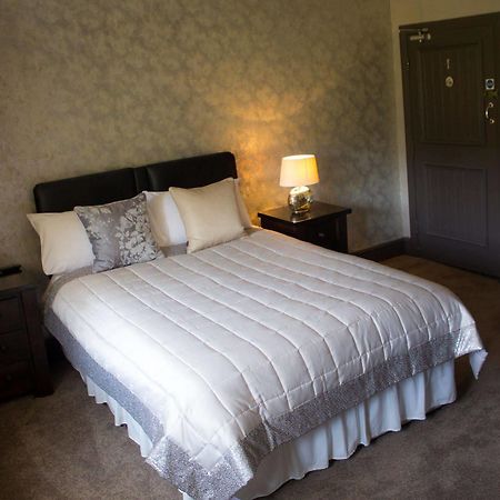 Bed and Breakfast The Malthouse Rishworth Экстерьер фото