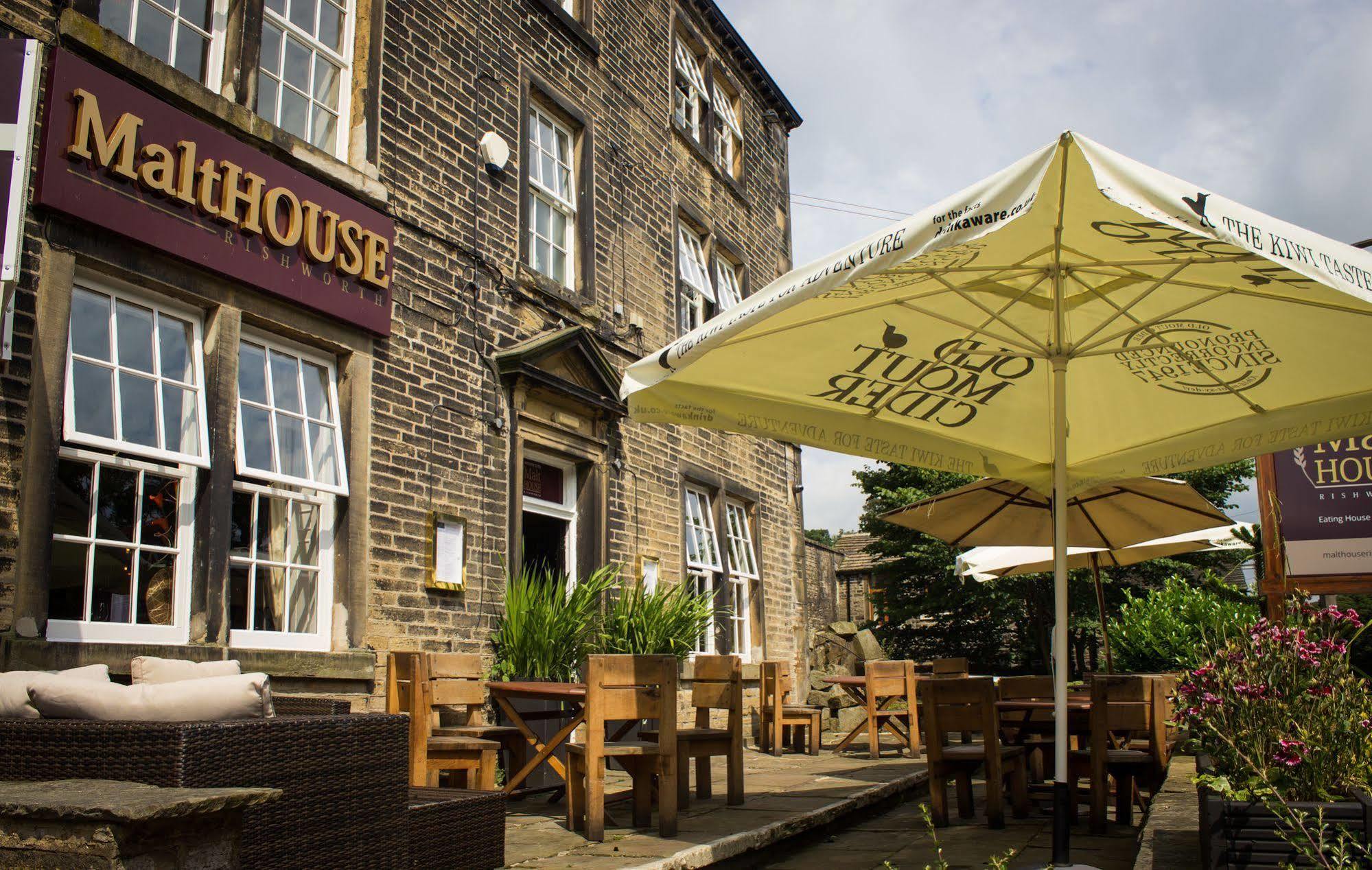 Bed and Breakfast The Malthouse Rishworth Экстерьер фото