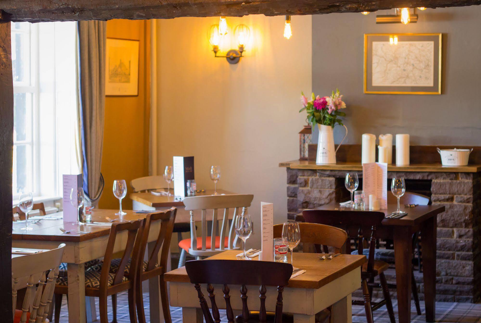 Bed and Breakfast The Malthouse Rishworth Экстерьер фото