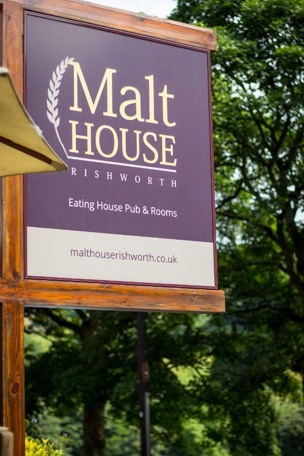 Bed and Breakfast The Malthouse Rishworth Экстерьер фото